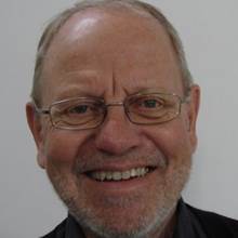 Et billede, der indeholder Ansigt, person, smil, Pande

AI-genereret indhold kan v�re ukorrekt.